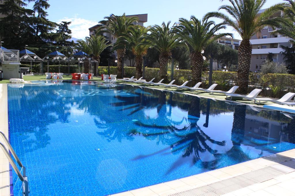 Ariha Hotel Cosenza Rende Extérieur photo